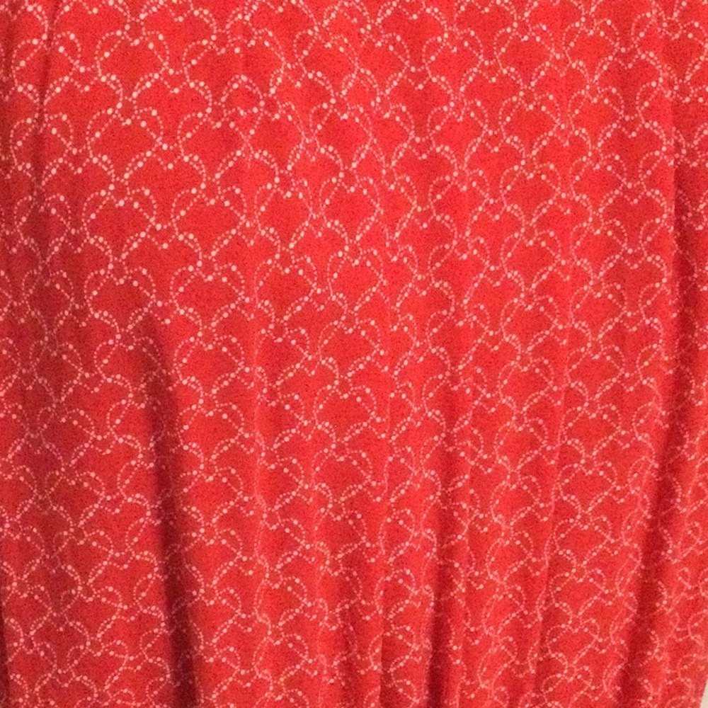 Red Heart Pattern Dress - Picture 2 of 9
